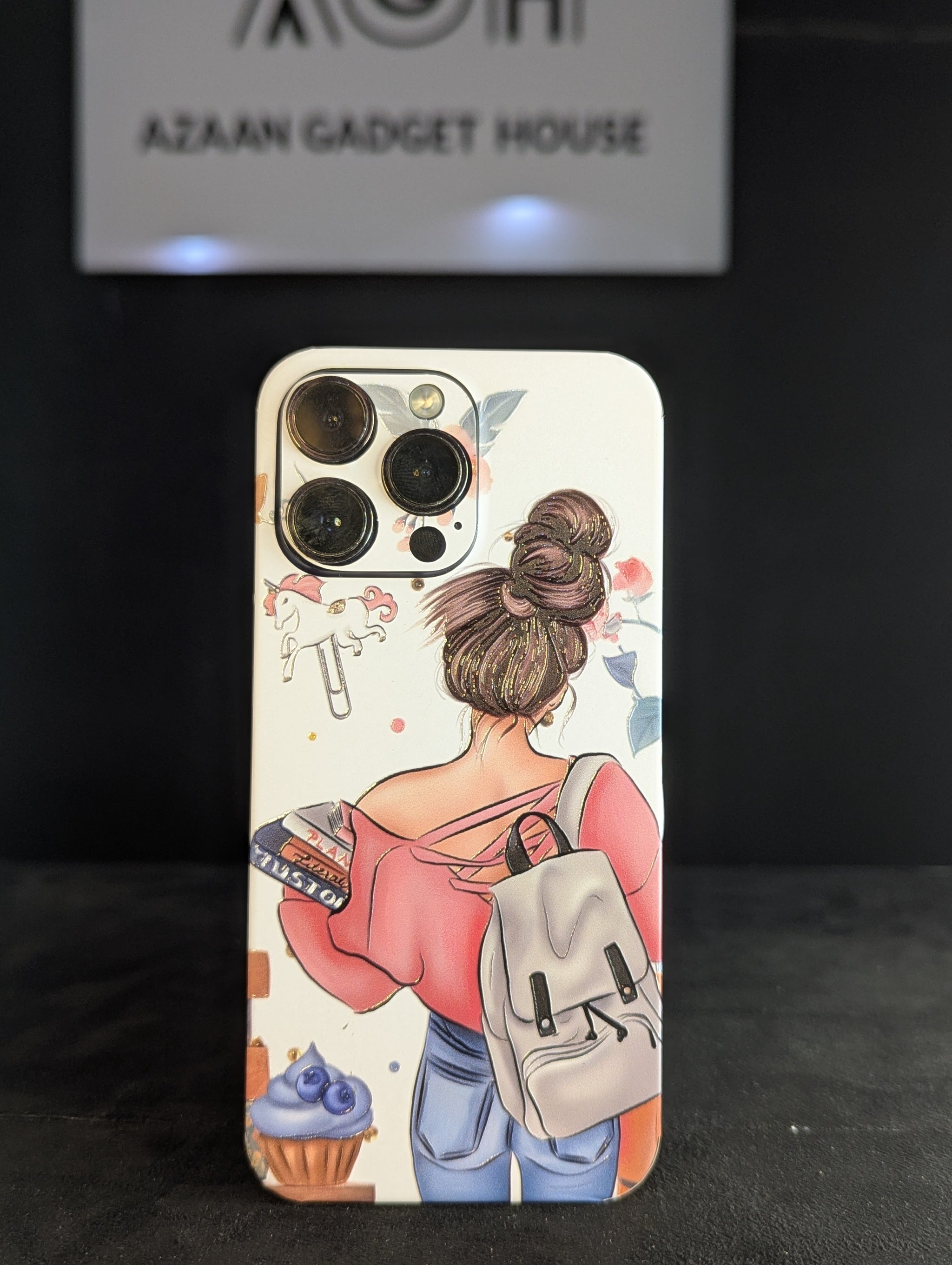 Stylish Girl- 3D Mobile Skin