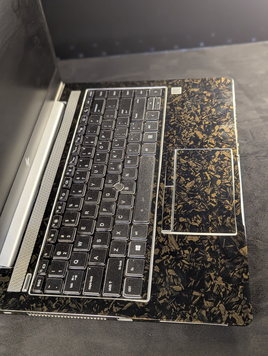 Dark Brown Carbon Fiber - 360 Laptop Skin