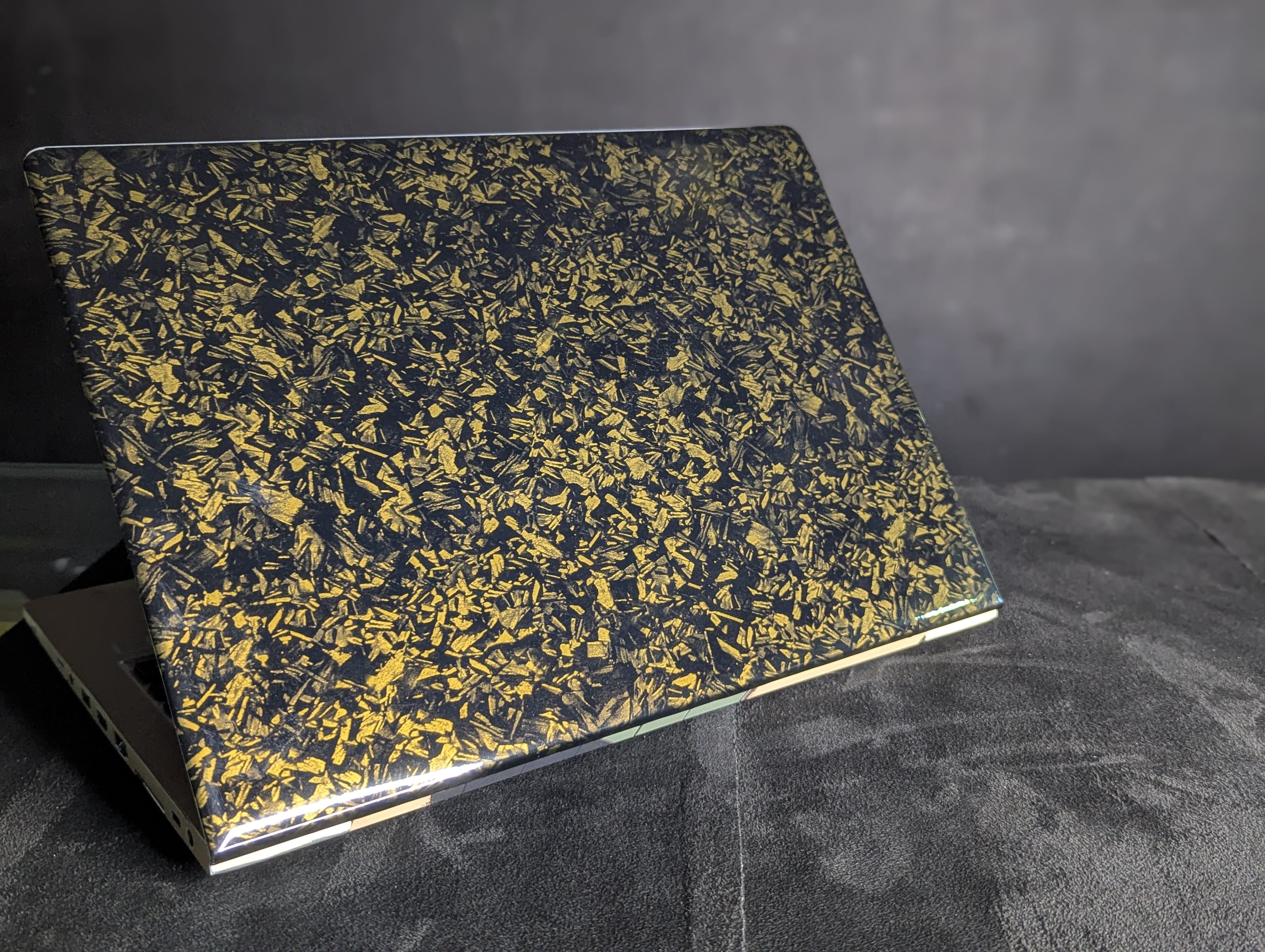 Dark Brown Carbon Fiber - 360 Laptop Skin