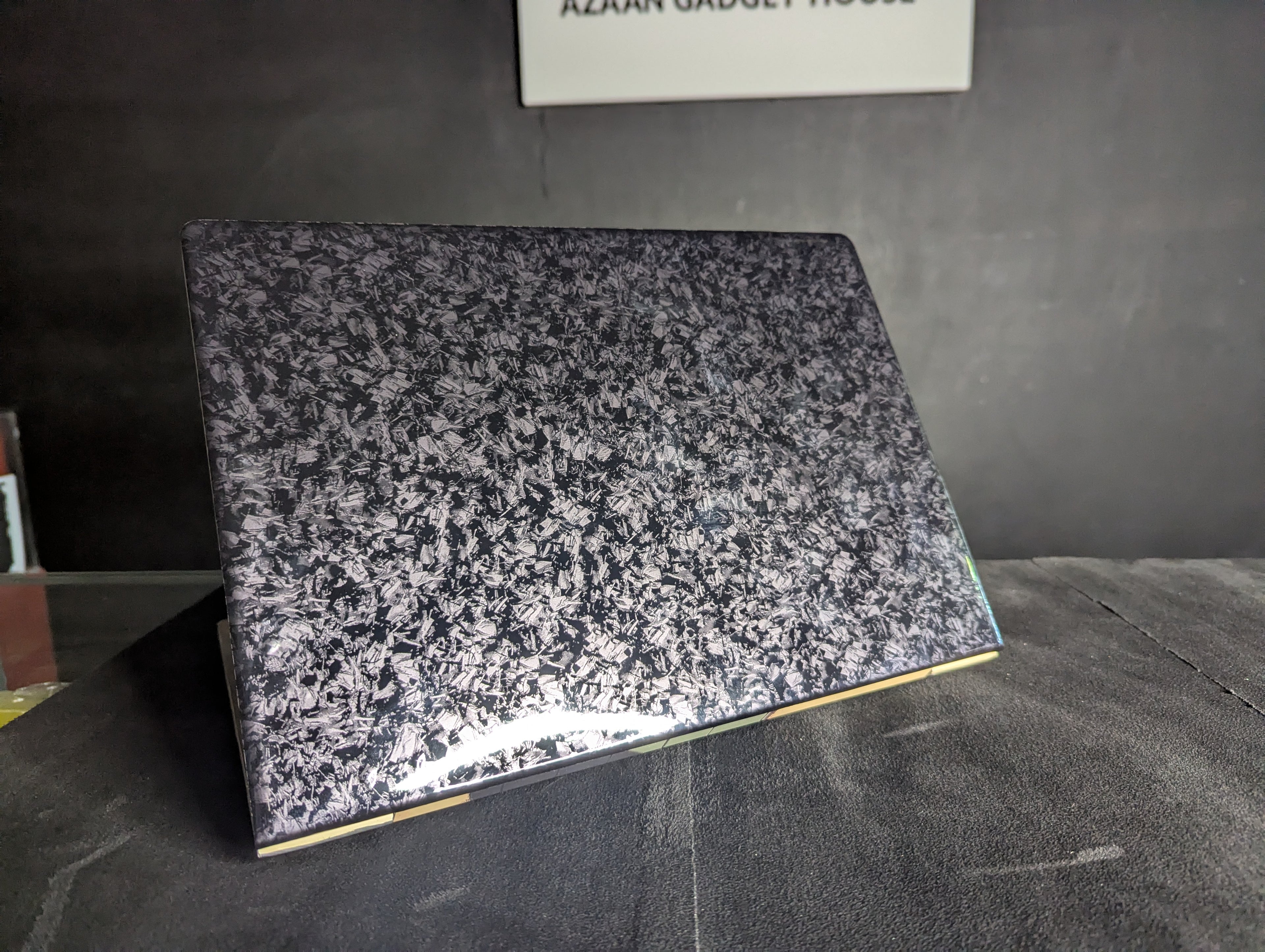 Shinny Black Carbon Fiber- 360 Laptop Skin