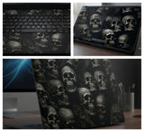 Pile of skulls - Laptop Skin
